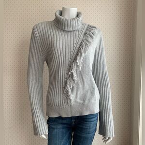 DKNY Gray Asymmetrical Fringe Ribbed Turtleneck Sweater Sz Large PW6